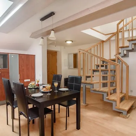 Spacious In Old Town דירה וילנה